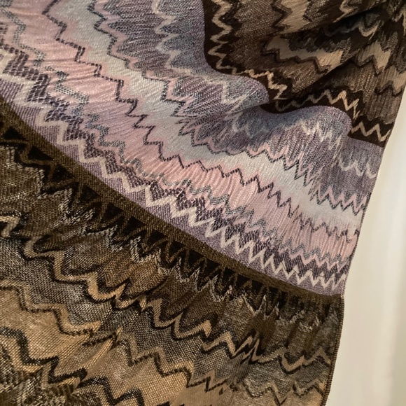 Scarf/wrap - Picture 2 of 3